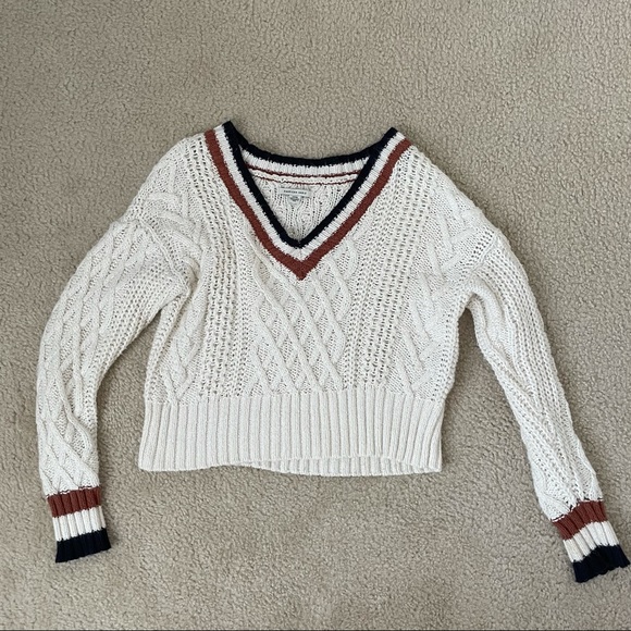 white with stripes american eagle sweater - Picture 1 of 2